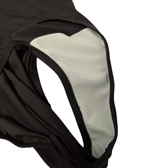NIKE Onepiece Black Racing Swimsuit Pool Shelf Bra 14 - Picture 5 of 9